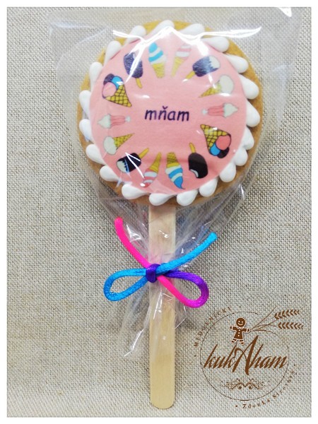 medovník na paličke